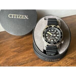 Citizen Eco Drive Divers 200m Watch E168 S100623 WORKING!!!